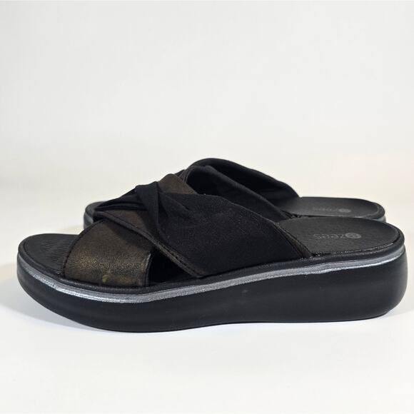 L BZees Women's Black Take a Bow Slide Sandal Size 7 Comfort Walking Lightweight - Picture 5 of 9